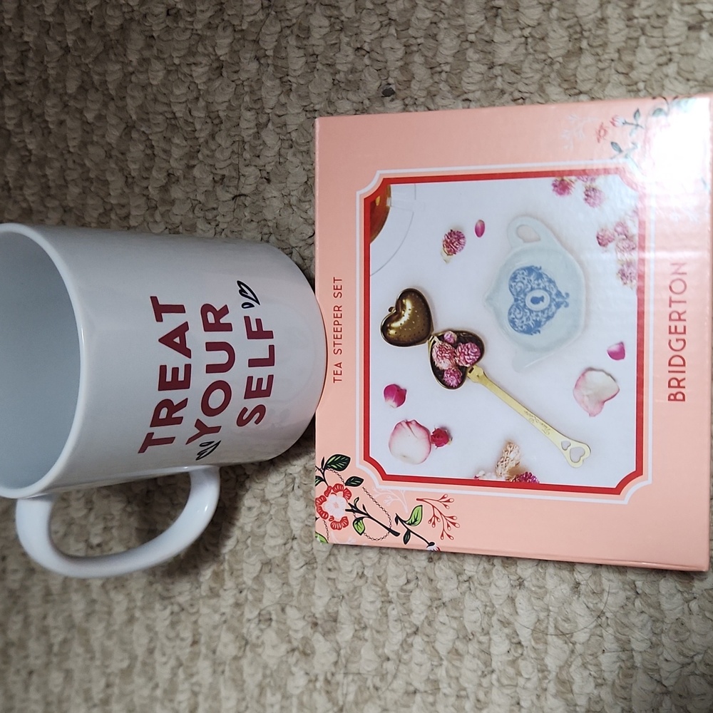 Bridgerton Tea Set with Gold and Blue Accents With Mug